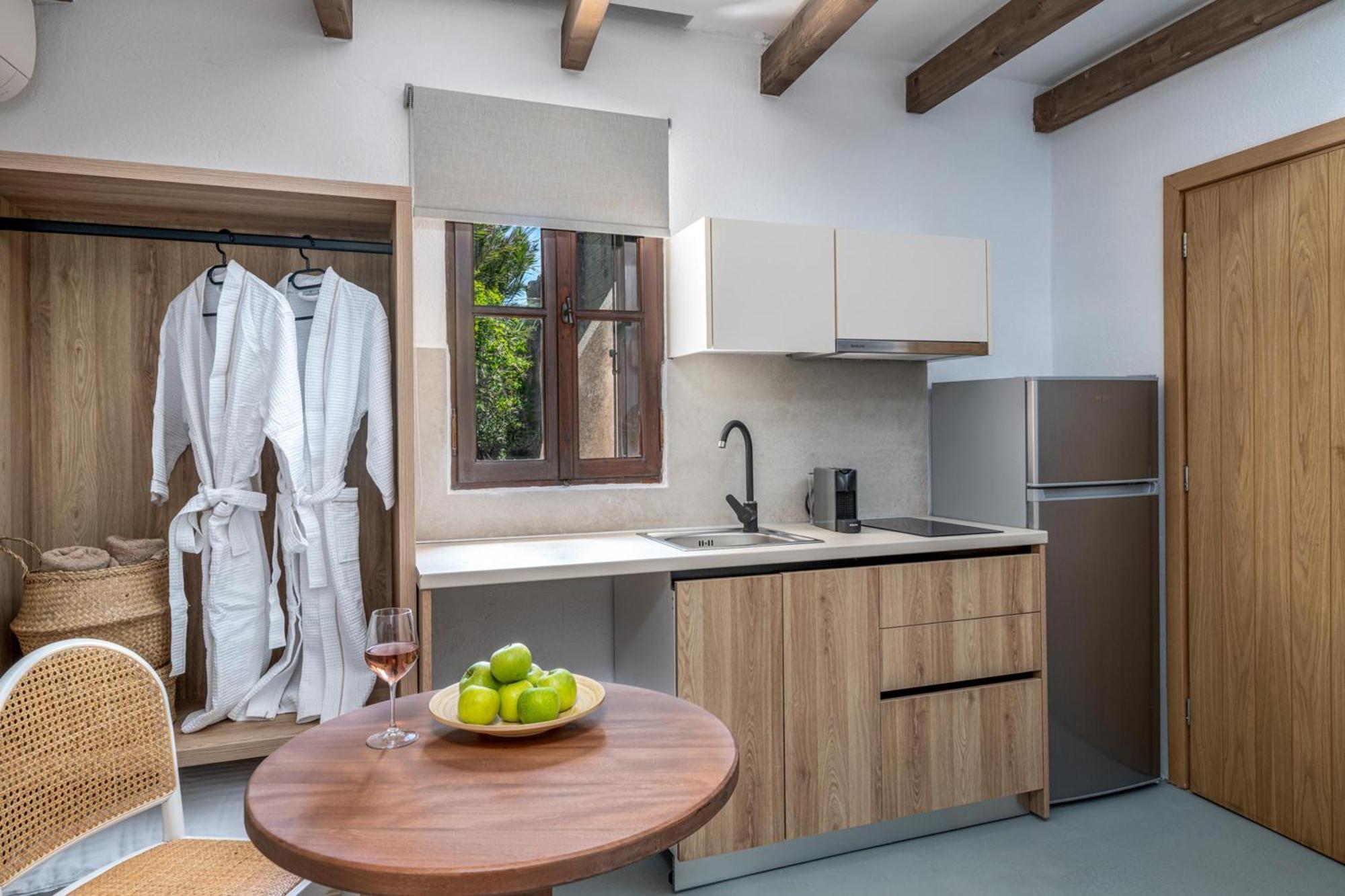 Elia Suites - Old Town Rhodes City Room photo