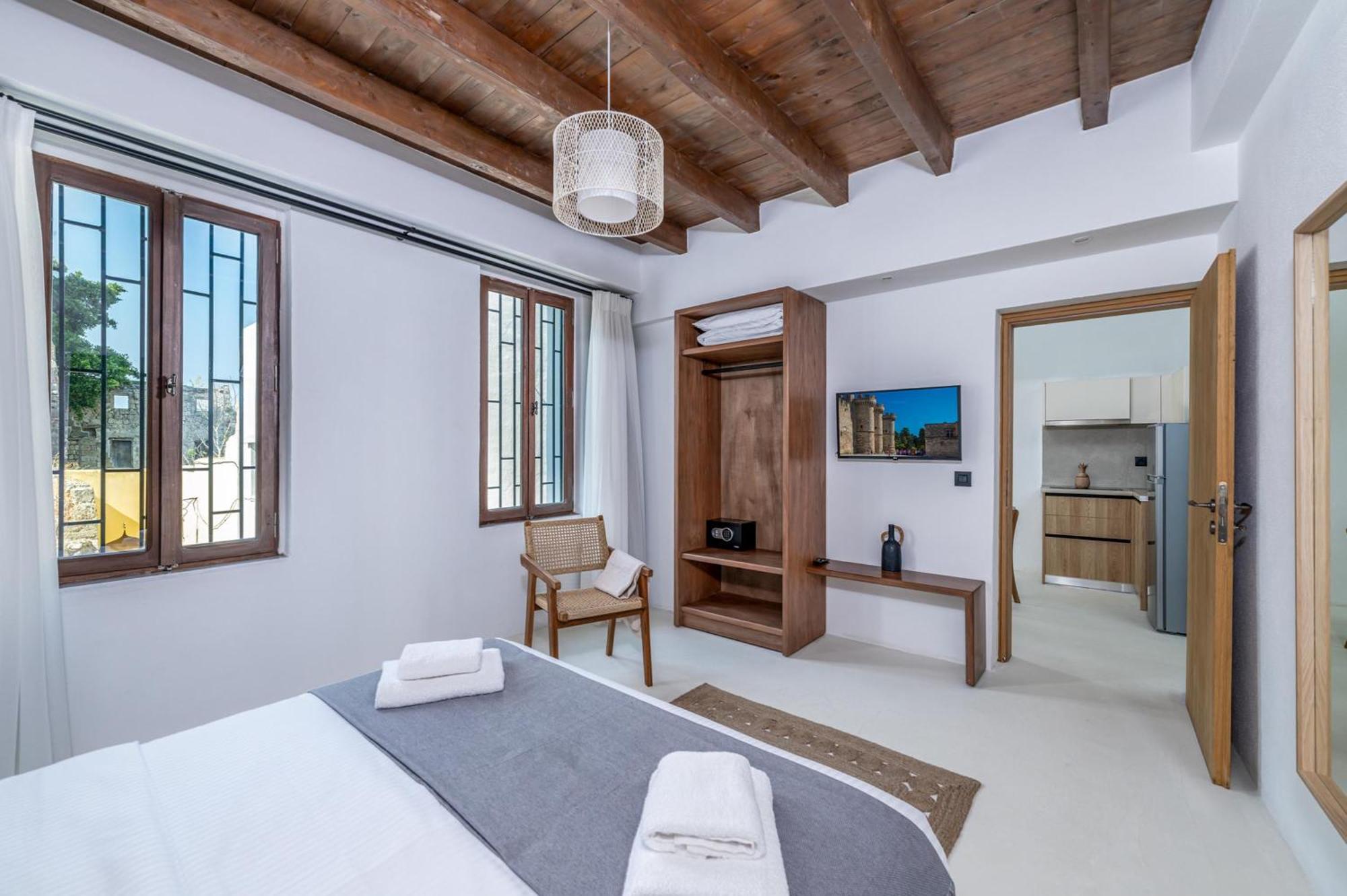 Elia Suites - Old Town Rhodes City Room photo